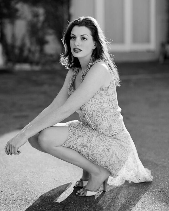 Anne Hathaway -
