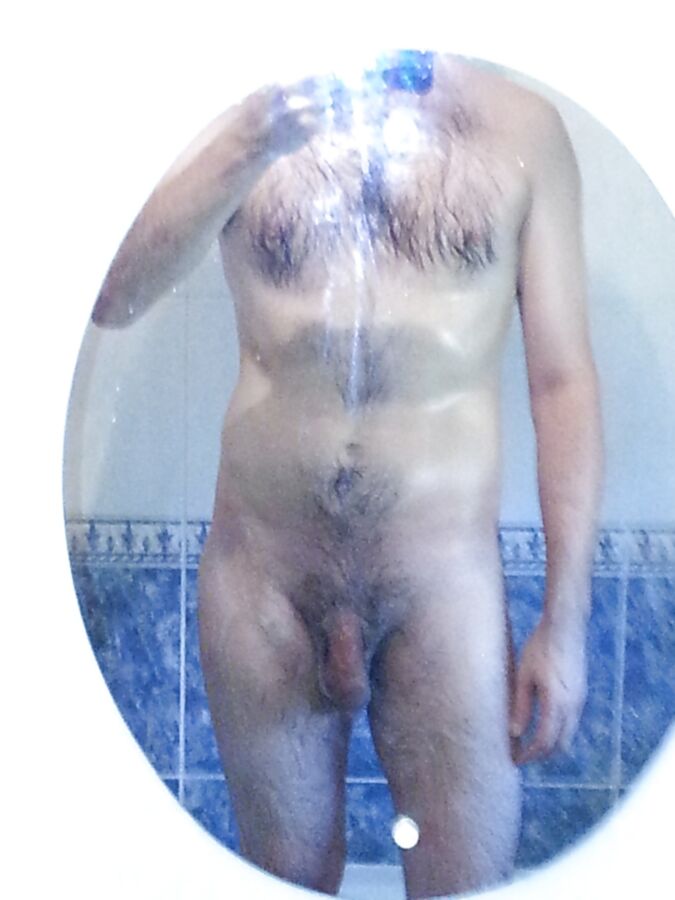 Slut Sara: Quick Shower