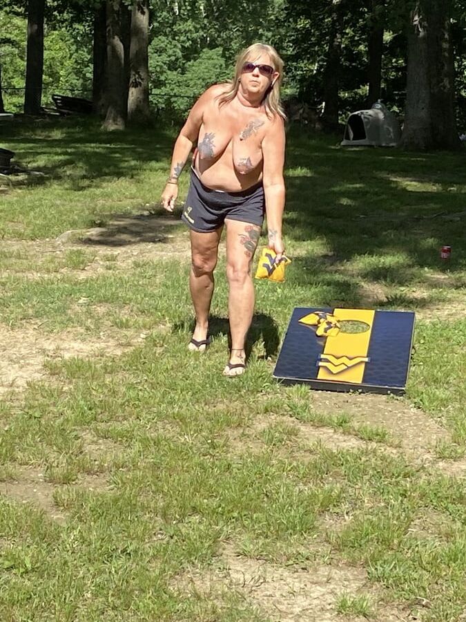 Wana play Corn hole