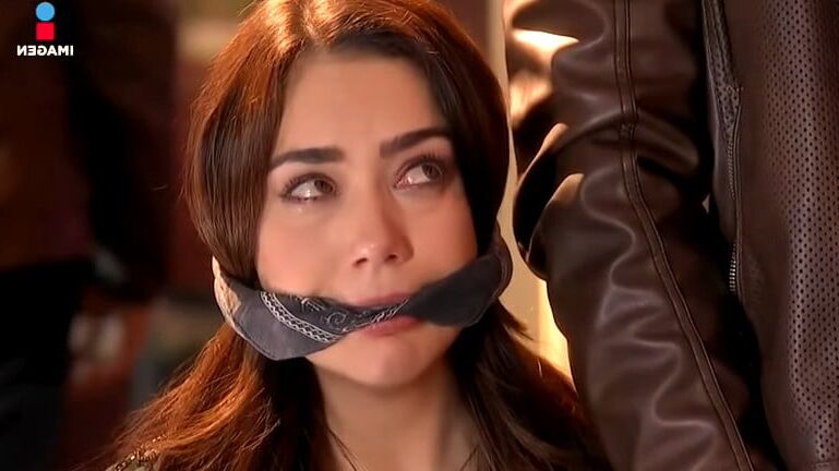 cleave gagged