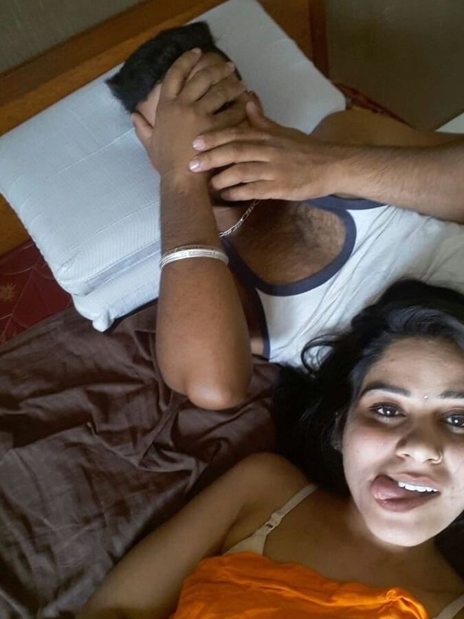 PUNJABI DESI BABE PICS