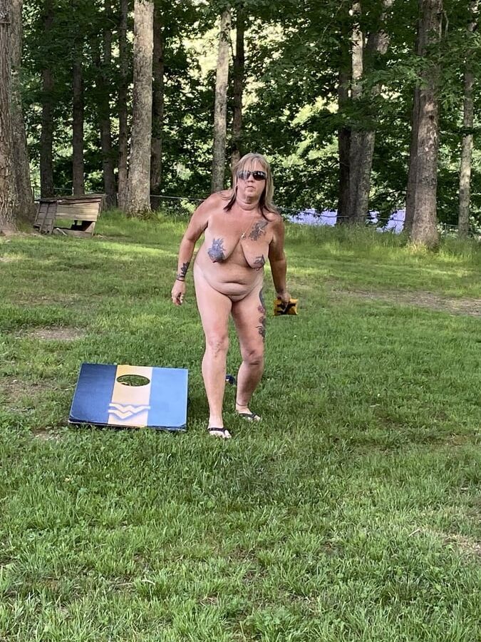 Wana play Corn hole
