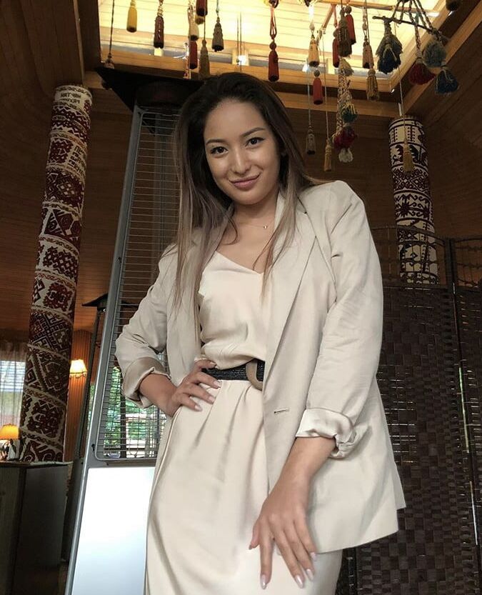 Kz Wife