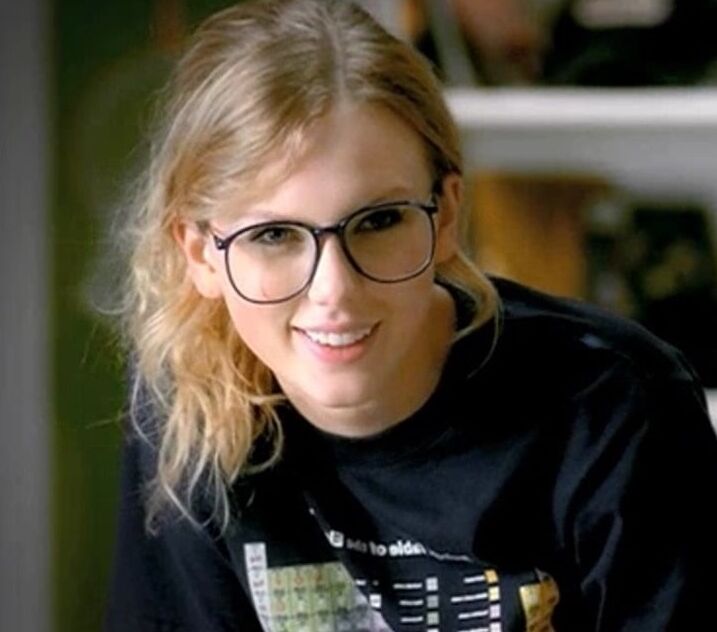 Sexy specs