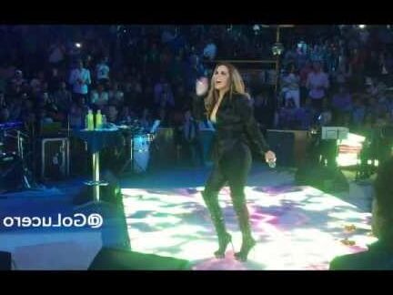La MILF Lucero