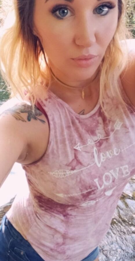 MY hot SLUT friends for Degrading COMMENTS