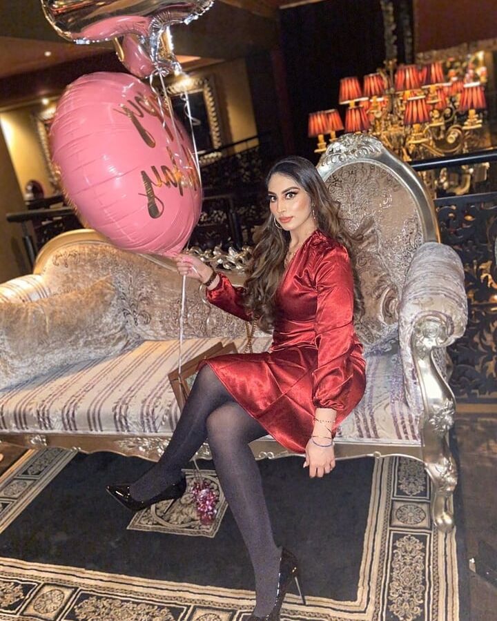 Cock loving paki sluts desi Indian bengali Arab uk