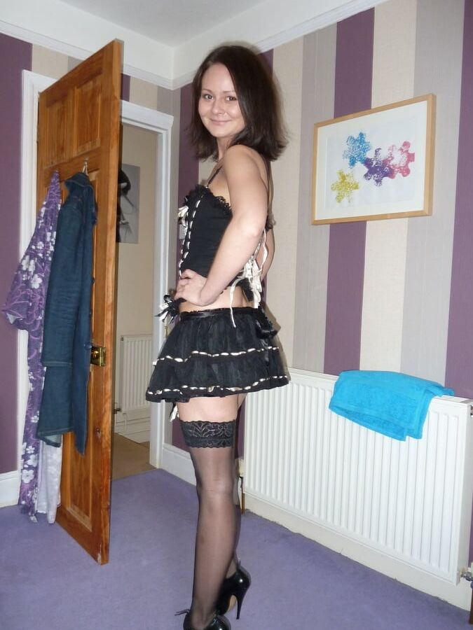 uk milf dresses up for her man