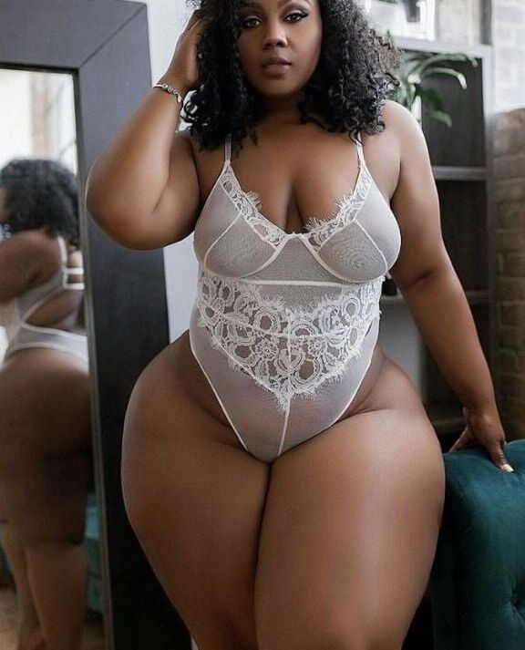All Sizes, All Sexy - The Perfect Pear