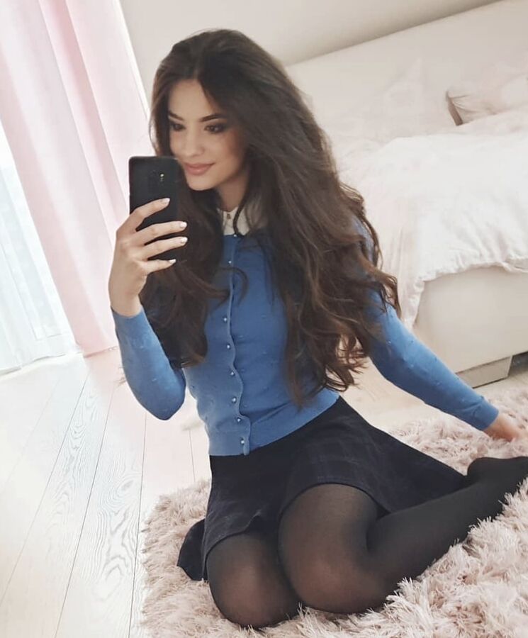 Girls in Pantyhose