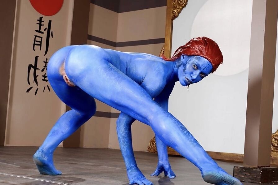 Nicole - The Art of Women