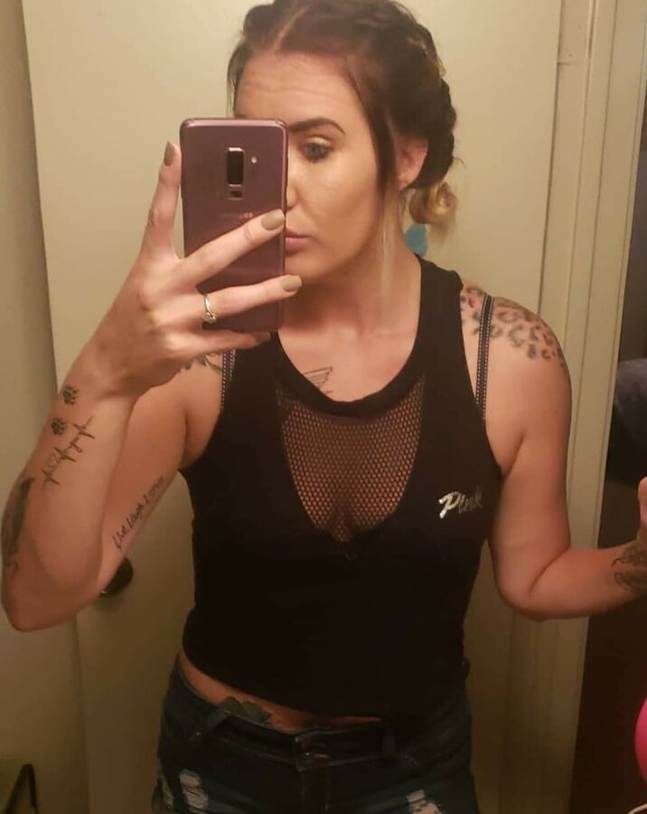 MY hot SLUT friends for Degrading COMMENTS