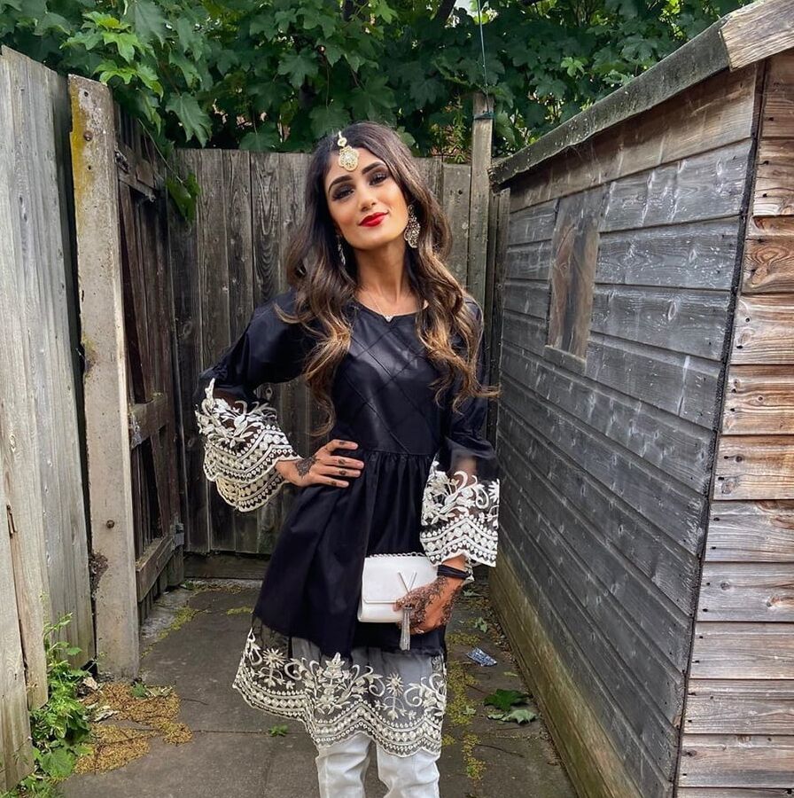Cock loving paki sluts desi Indian bengali Arab uk