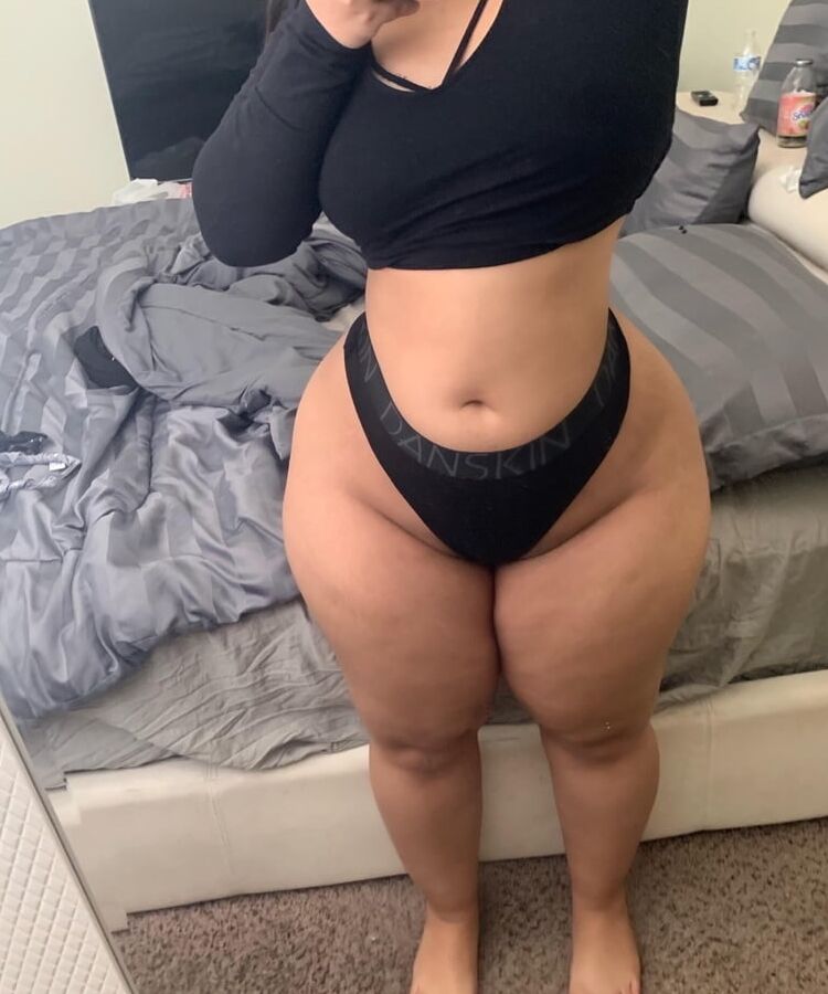 Curvy Indian Poision