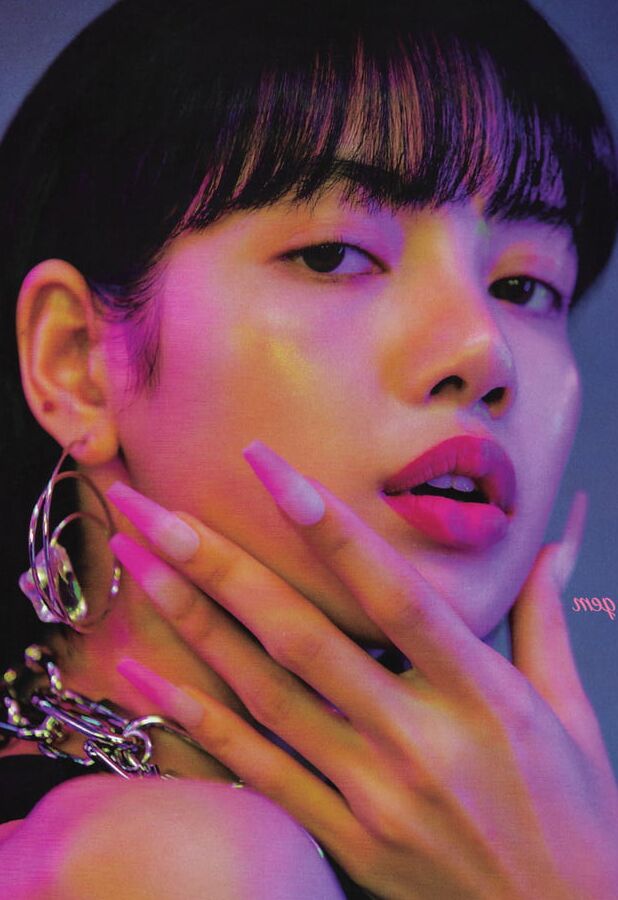 Lisa black pink