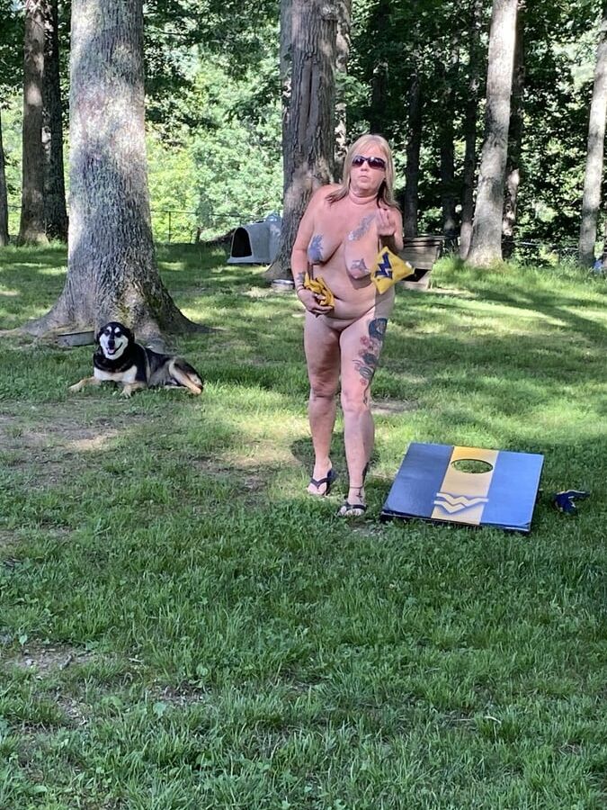 Wana play Corn hole
