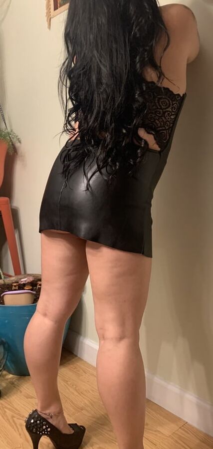 Hotwifes with Hotwife or Slut Anklet
