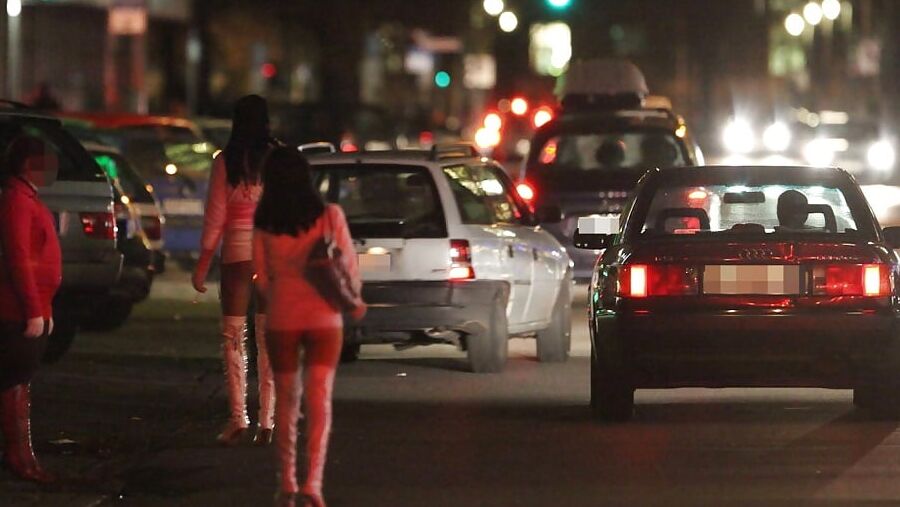 hookers