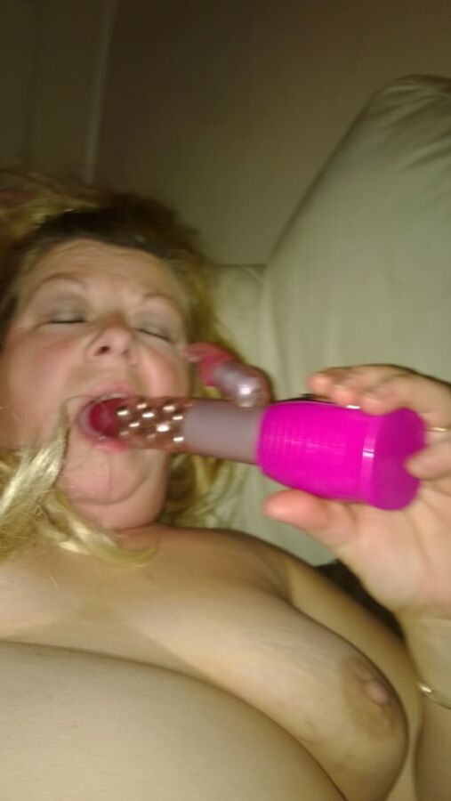 Filthy slag wife Nita exposes herself completely