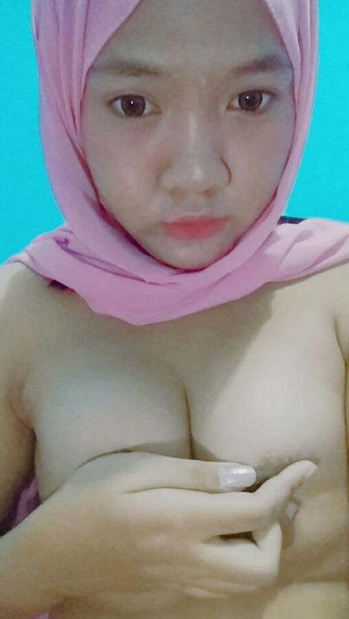 tudung pingkycrot