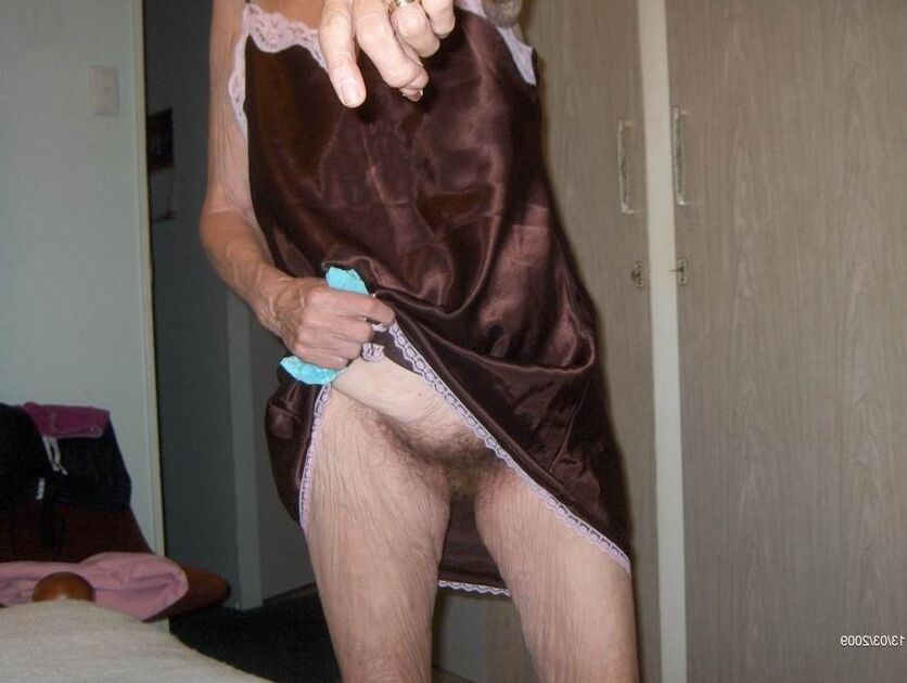Nice hairy granny