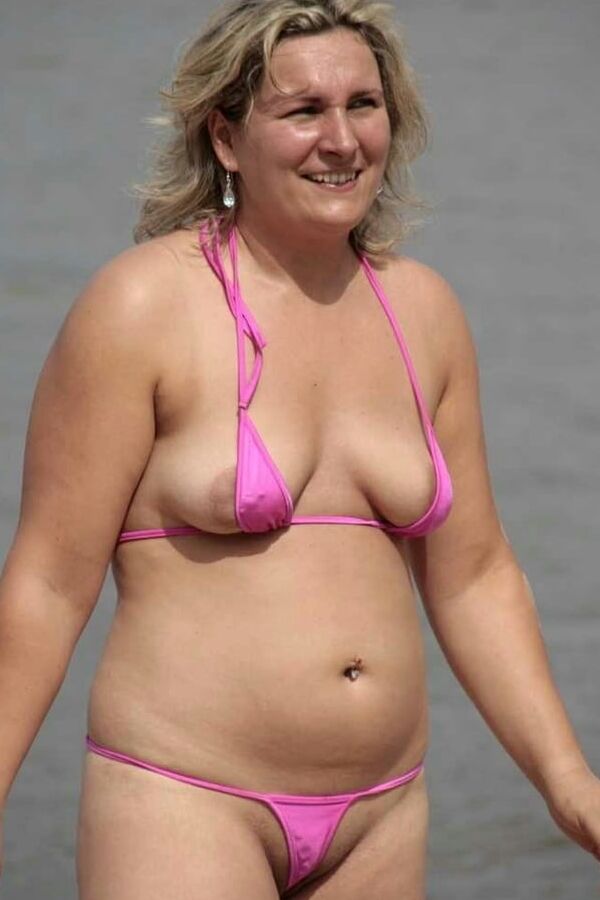 Hotties in the sun
