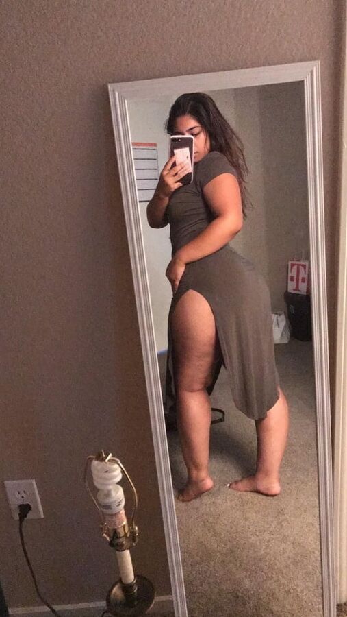 Curvy Indian Poision