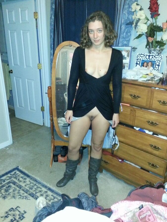 Slut Girlfriend From The US Exposed