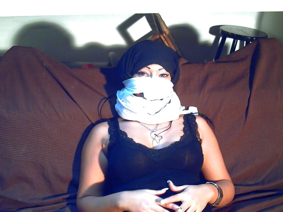 Arab Hijab Bitches Sucking German Cocks