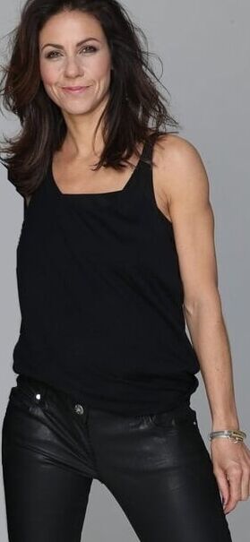 Julia Bradbury Fit As Fuck Hot Look