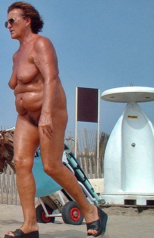 Nudist Grannies