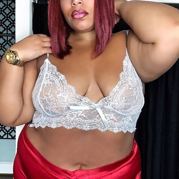 curvy girls