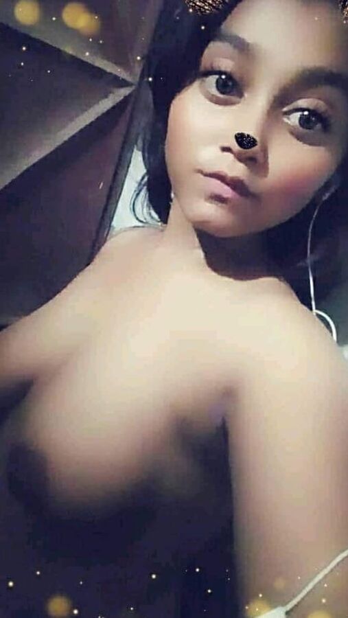 Deshi nude leaked Nidrita Tasnim