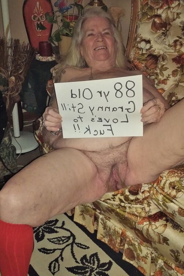 Granny in stockings is a meaty fuckdoll