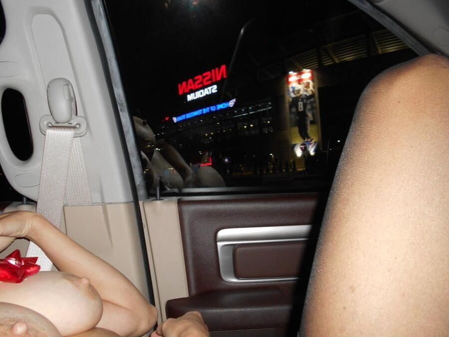 ft Road Trip Blond MILF
