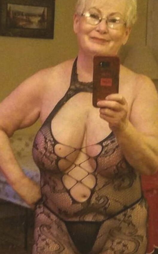 Amateur Granny