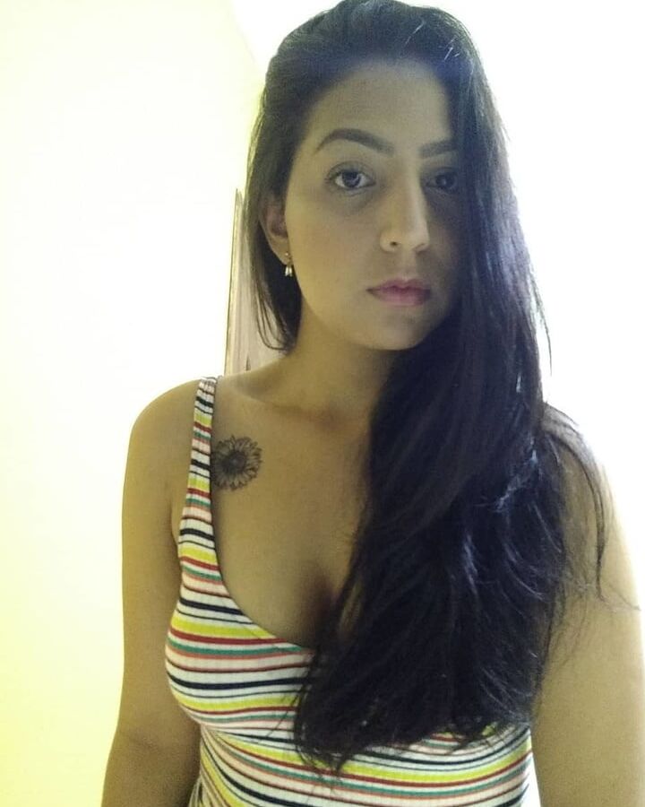 Hot latina young milf