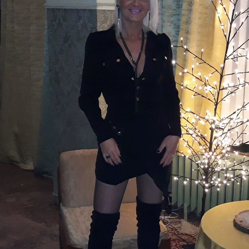 PANTYHOSE MATURES MIX