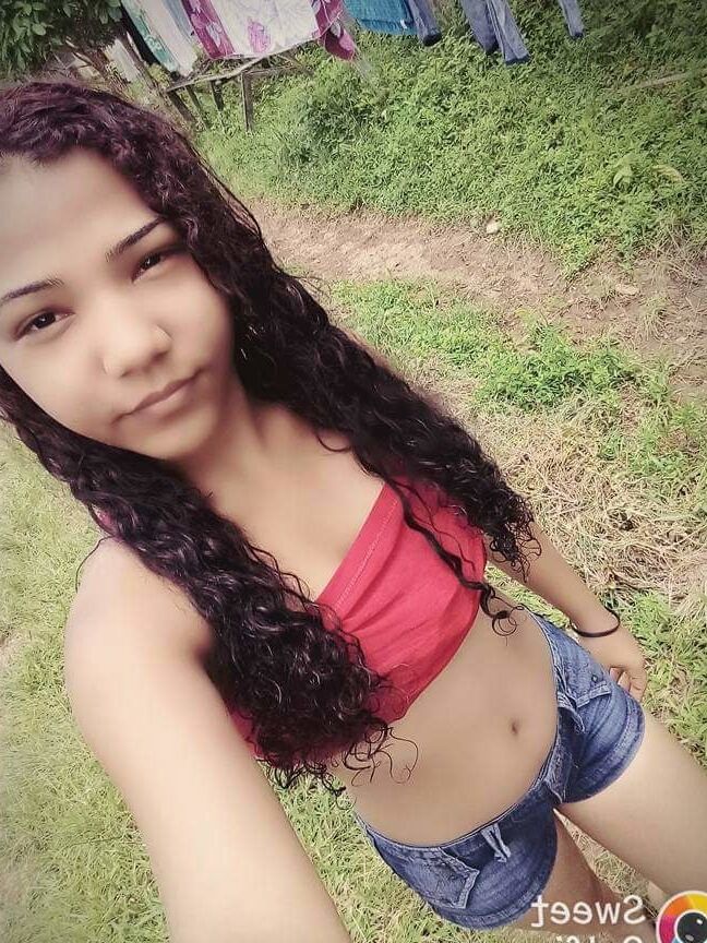 Rosy silva putinha para ser fudida