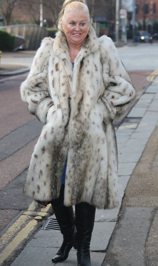 Kim Woodburn