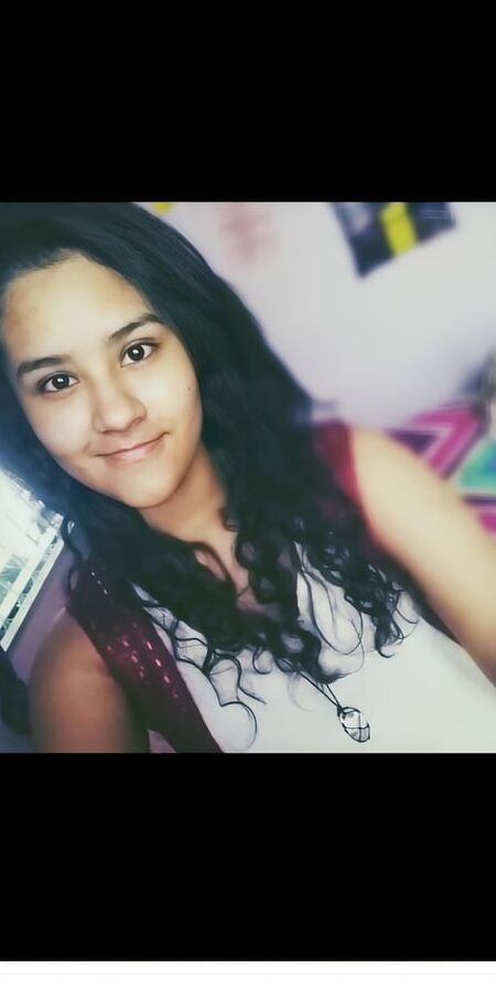 She deserve cum