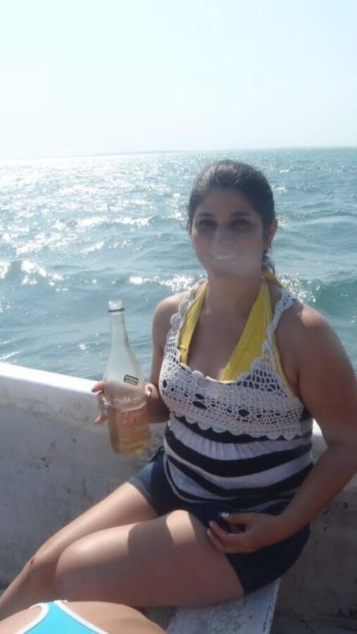 Roxana Deliciosa Milf infiel - Whore mexican milf