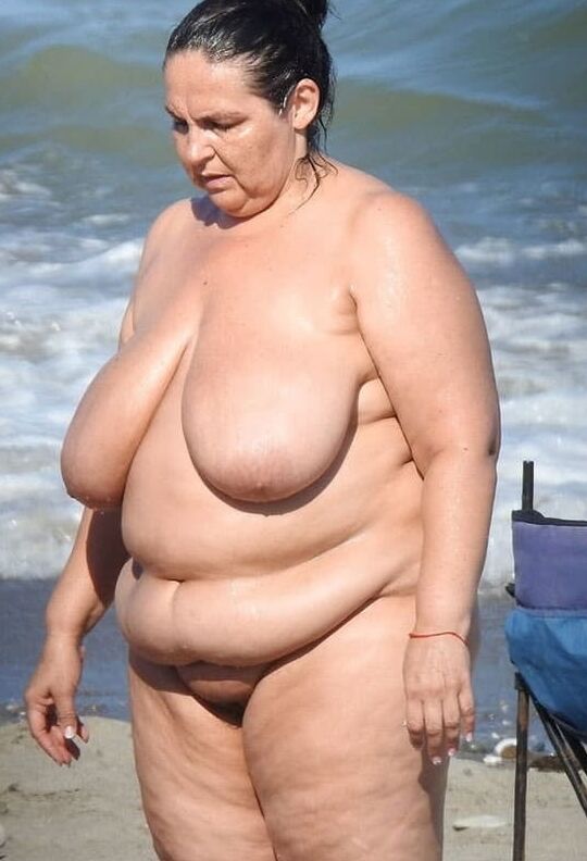 BBW nudists