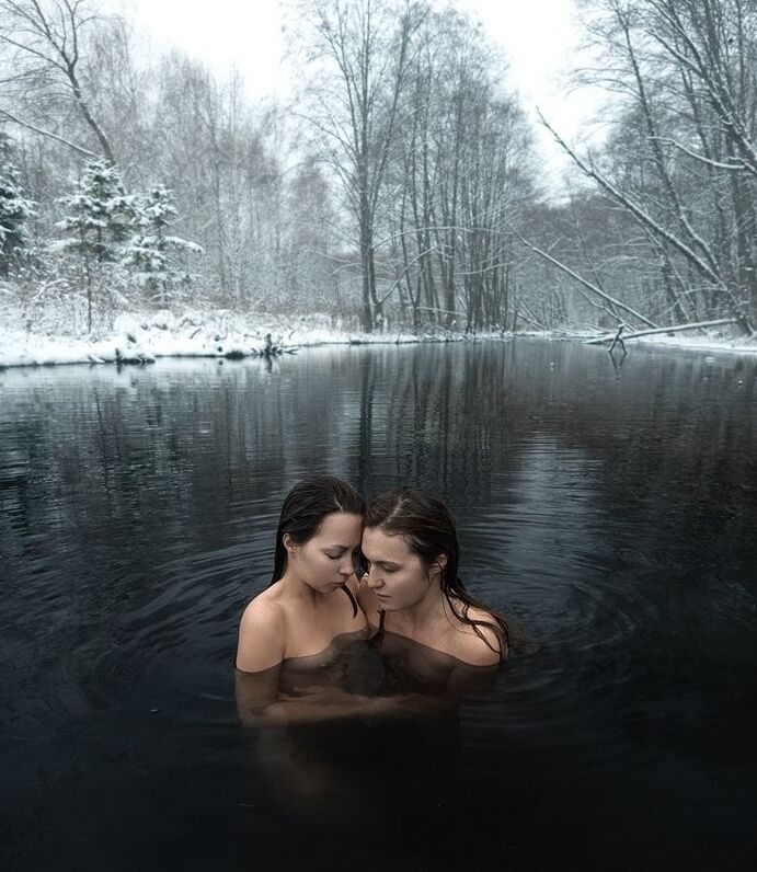 winter&;s girls