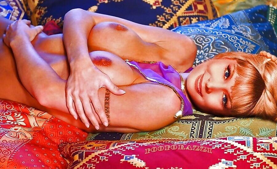 I cream on Jeannie.