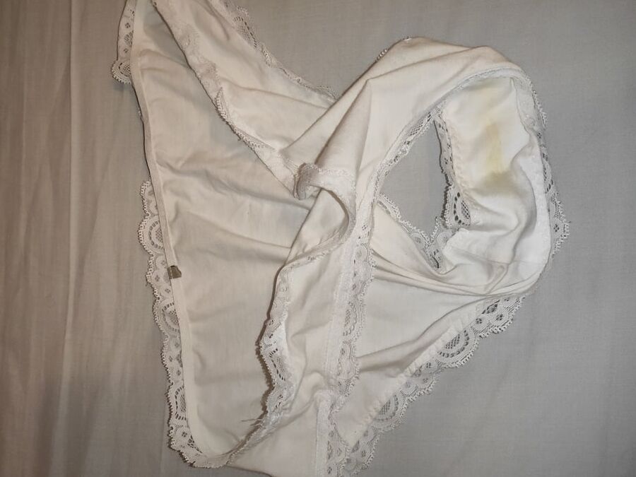 Pantie Discharge