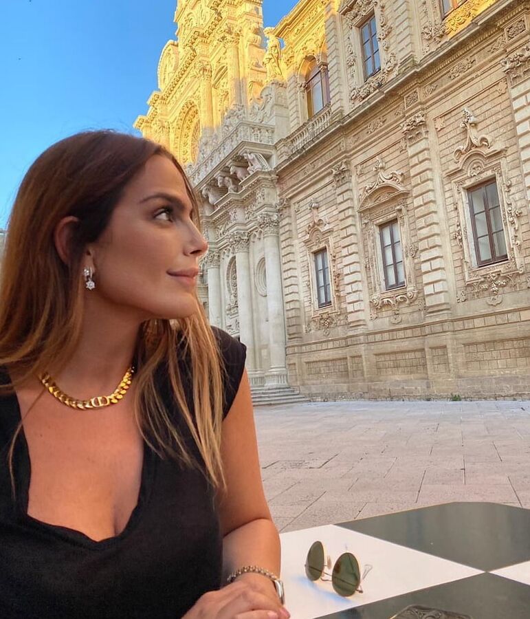 Dienela Vantaggiato hot instagram model