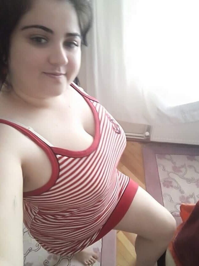 Turkish Slut Oya