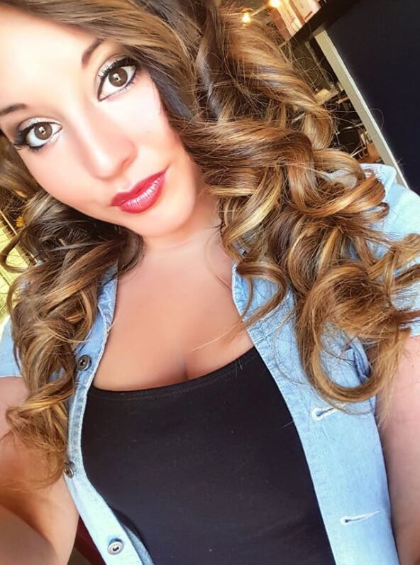 Tan Ohio Girl