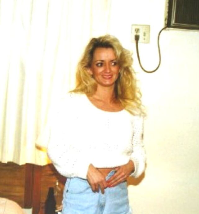 Lisa - Your Slut Mom in the s